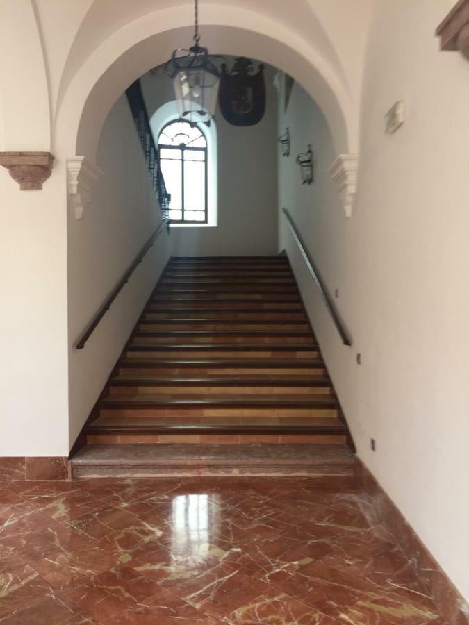 Ap. Palacete Marques D La Vega * Antequera